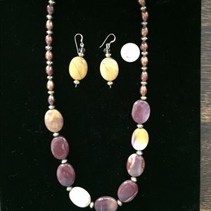Lovely gemstone and pearl necklace and earrings
